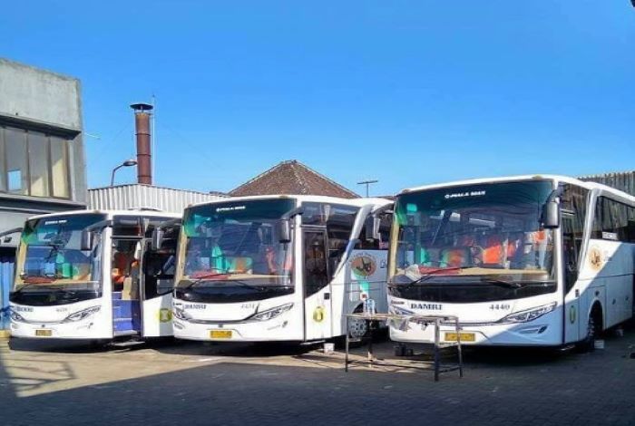 Harga Tiket dan Jadwal Bus Damri Rute Jakarta Pusat ke Terminal Arjosari Malang 2023